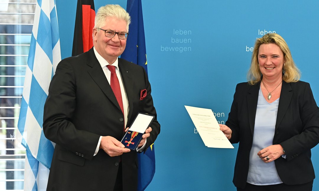 Federal Cross of Merit for Stefan Offermann | BWF Group